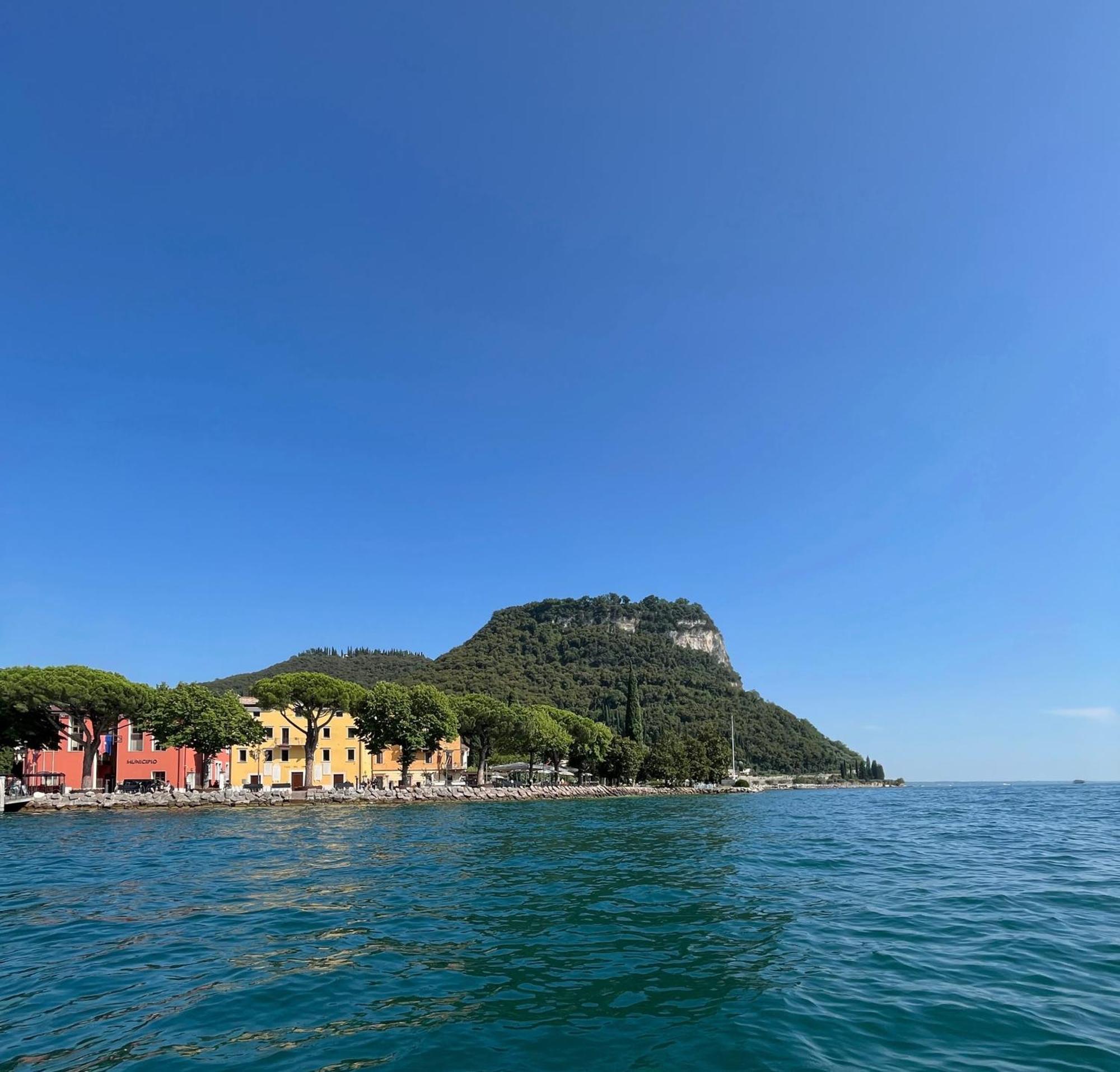 Albergo All'Ancora การ์ดา ภายนอก รูปภาพ